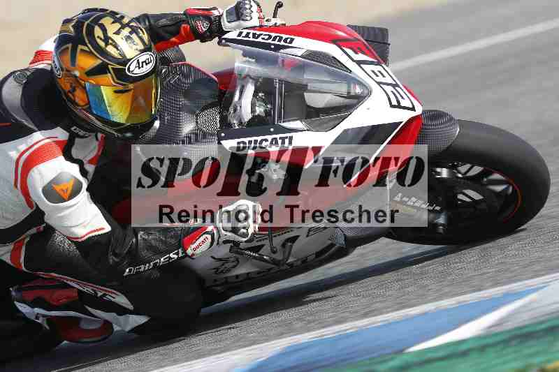 /Archiv-2024/01 26.-28.01.2024 Moto Center Thun Jerez/Gruppe gruen-green/288